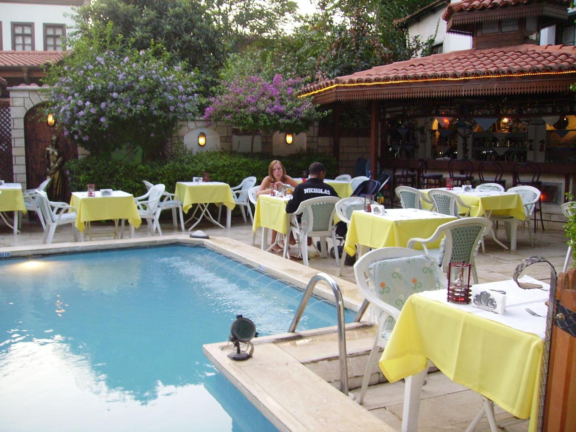 Hotel Karyatit Kaleici Antalya Eksteriør bilde