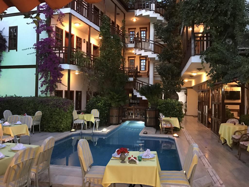 Hotel Karyatit Kaleici Antalya Eksteriør bilde